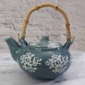 Cute Tea Pot For Serving